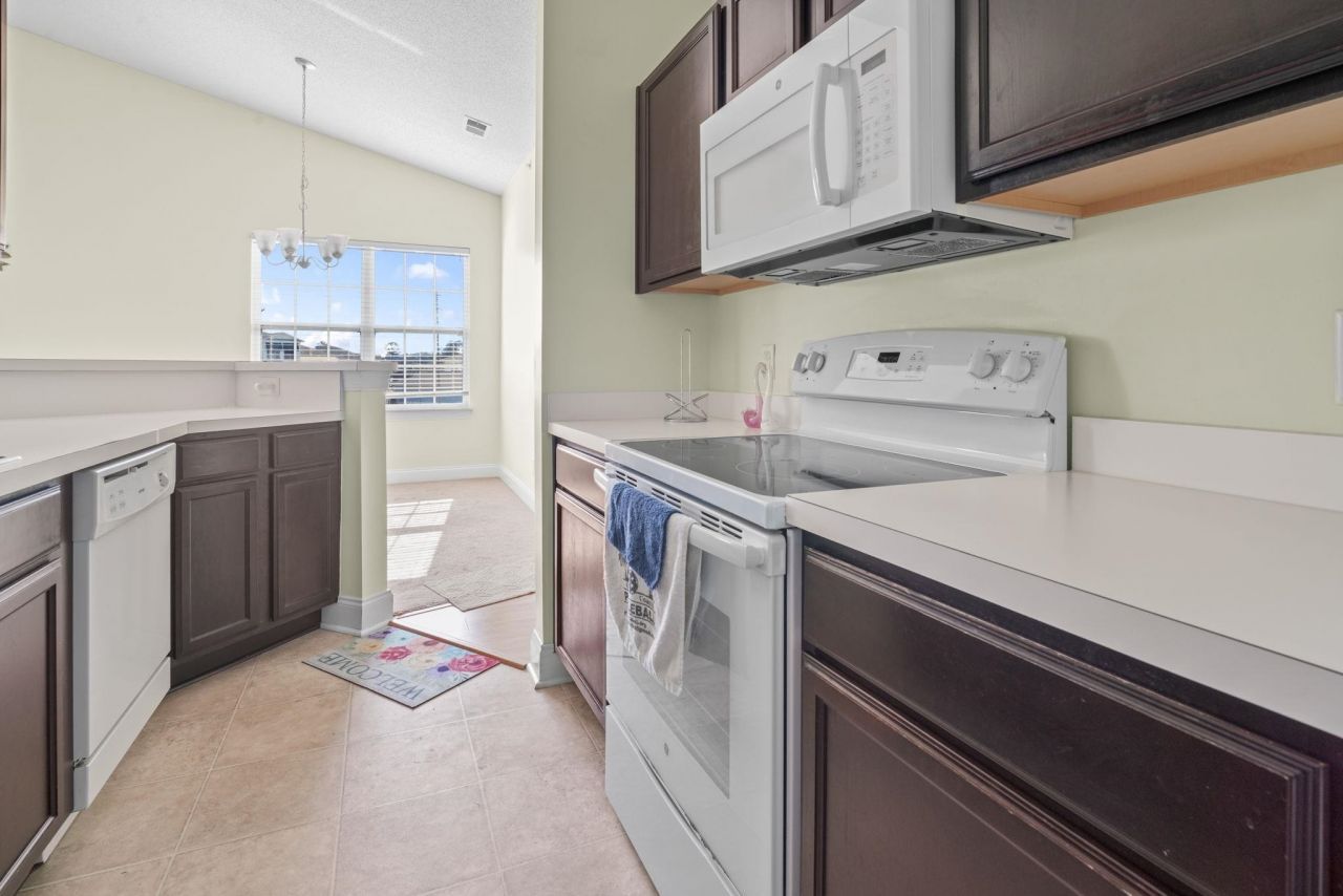 4930 Crab Pond Ct. Photo 11