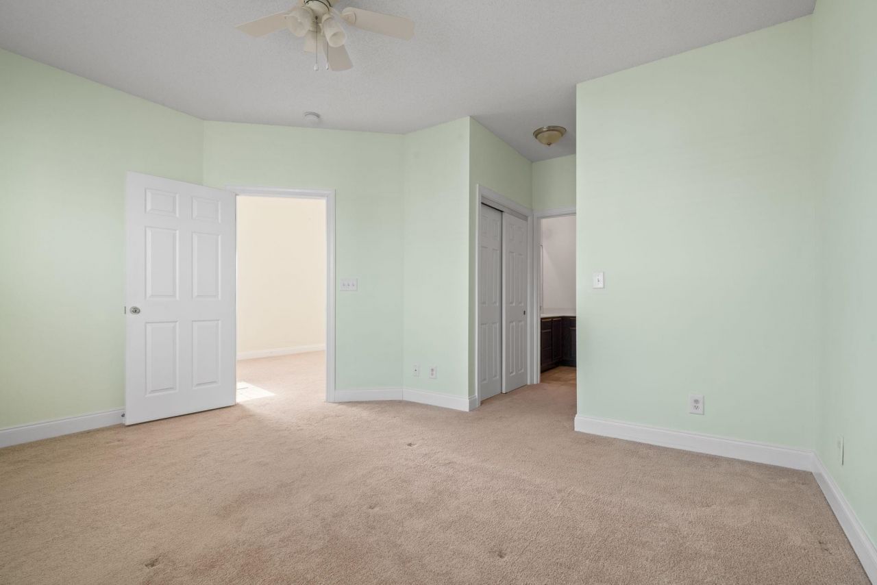 4930 Crab Pond Ct. Photo 23