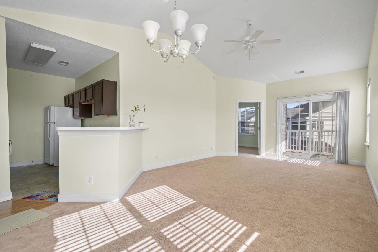 4930 Crab Pond Ct. Photo 5