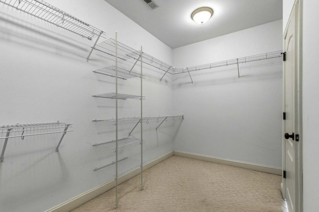 688 Sunny Pond Ln. Photo 20