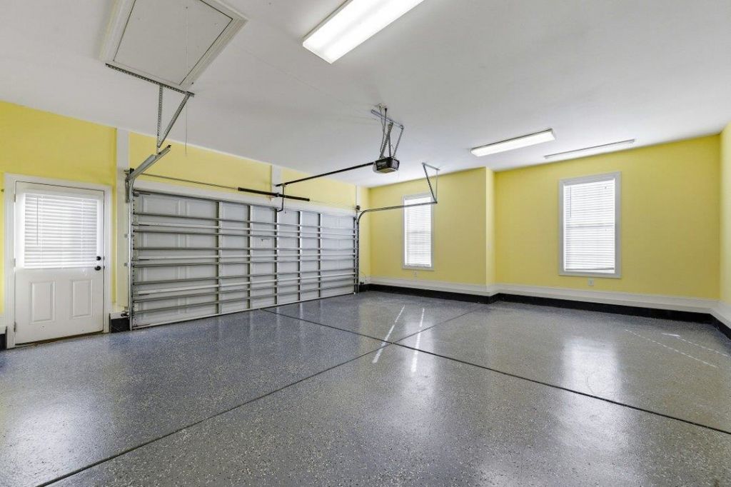 688 Sunny Pond Ln. Photo 23