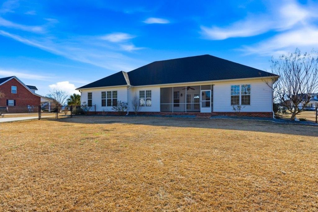 688 Sunny Pond Ln. Photo 27