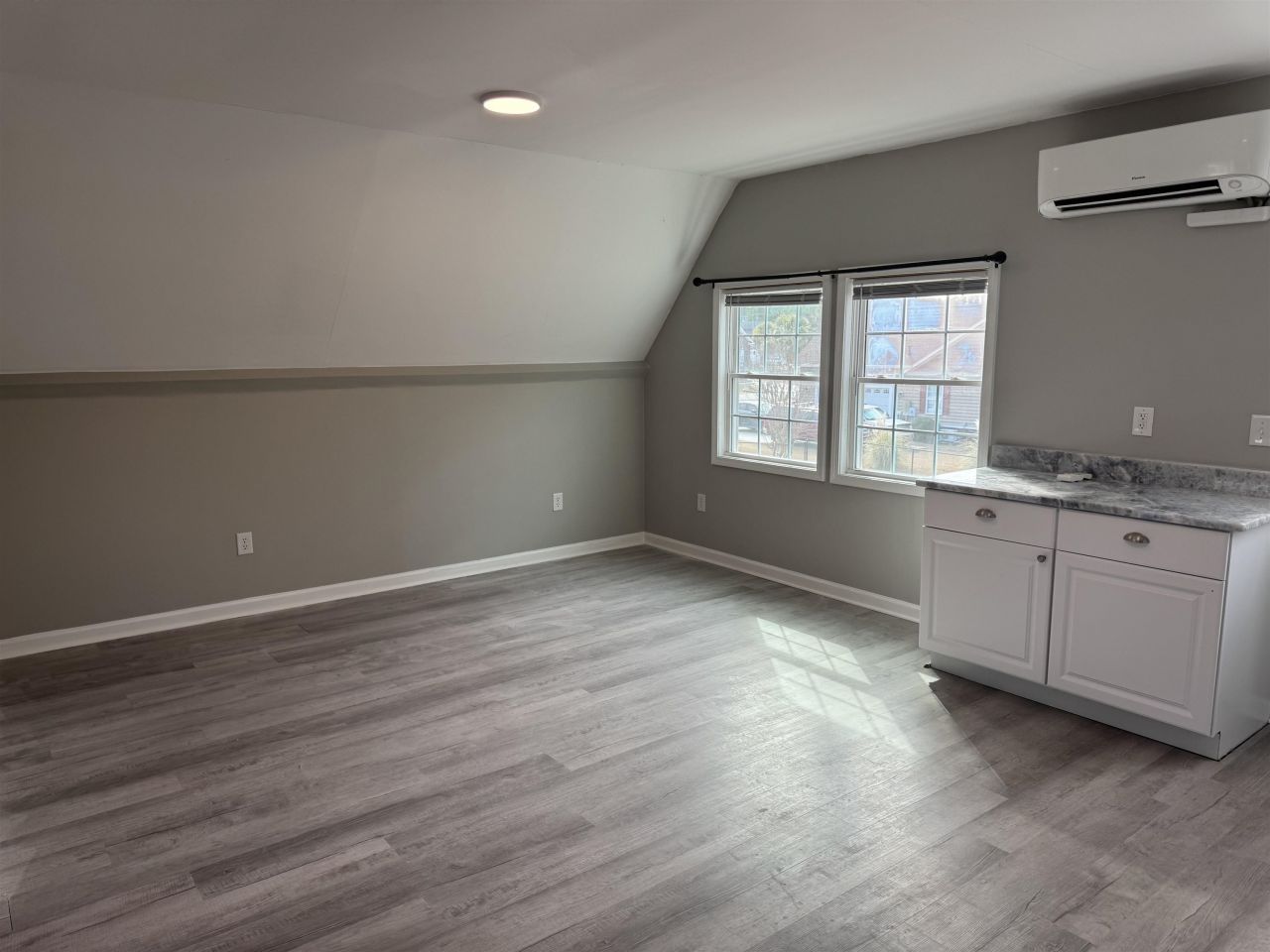 688 Sunny Pond Ln. Photo 31