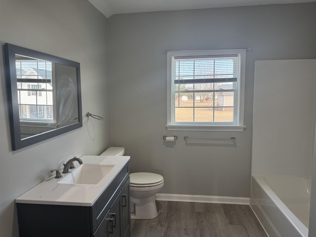 688 Sunny Pond Ln. Photo 33