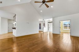 688 Sunny Pond Ln. photo 4