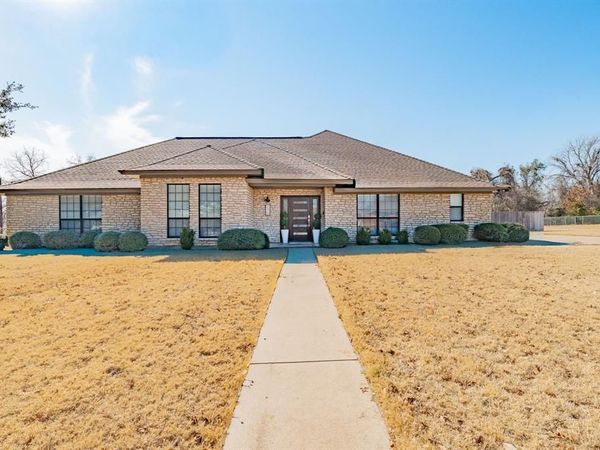 170 Brittain Circle, Stephenville, TX 76401