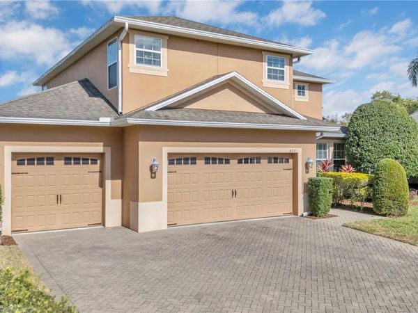 877 STRATHMORE DRIVE, ORLANDO, FL 32803