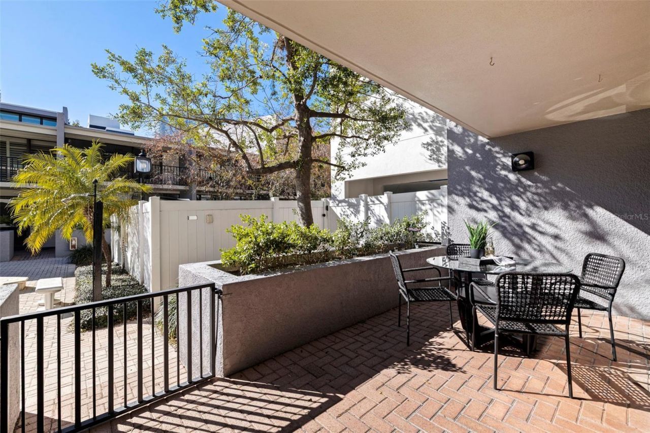 301 2nd Street N, Unit 7, Saint Petersburg, FL 33701 Photo