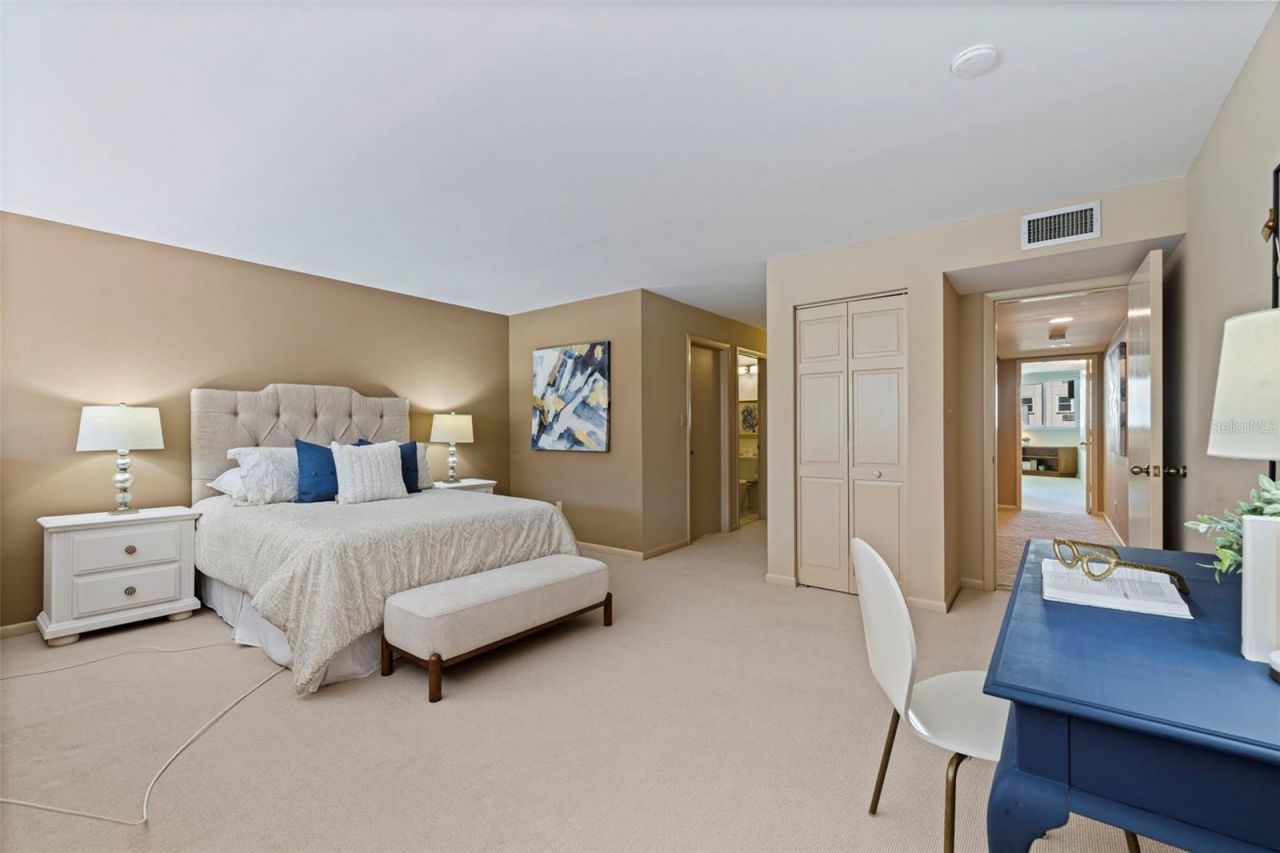 301 2nd Street N, Unit 7, Saint Petersburg, FL 33701 Photo