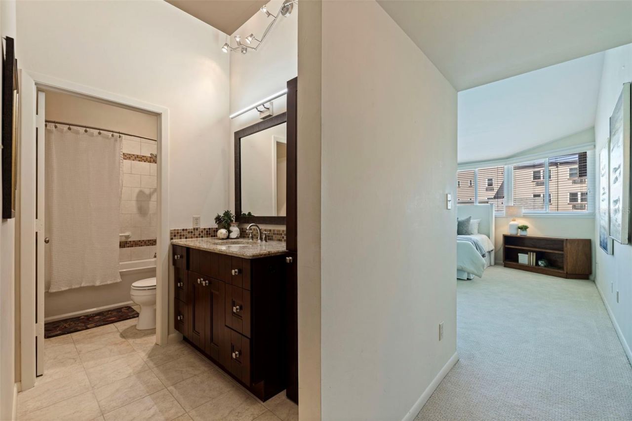 301 2nd Street N, Unit 7, Saint Petersburg, FL 33701 Photo