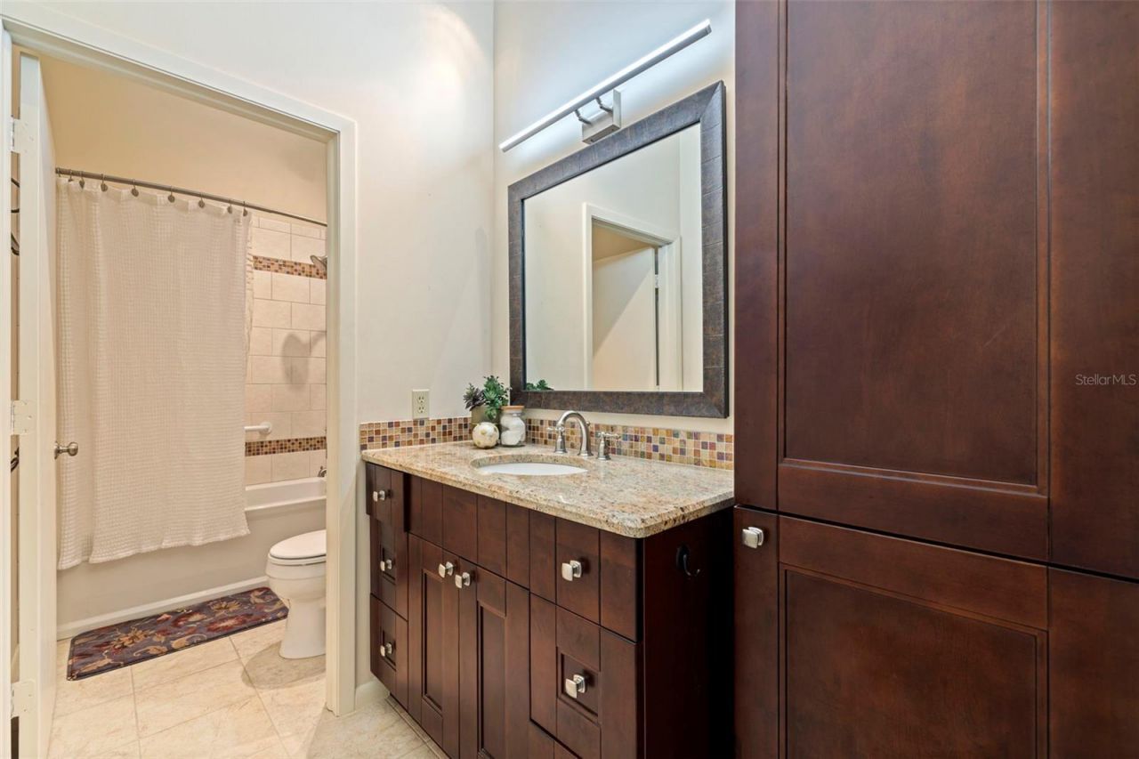 301 2nd Street N, Unit 7, Saint Petersburg, FL 33701 Photo