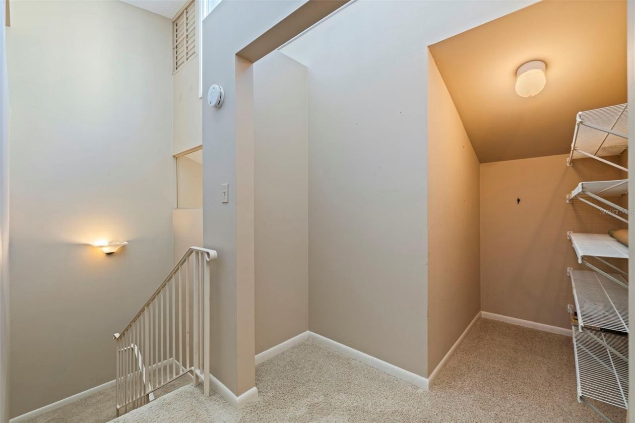 301 2nd Street N, Unit 7, Saint Petersburg, FL 33701 Photo