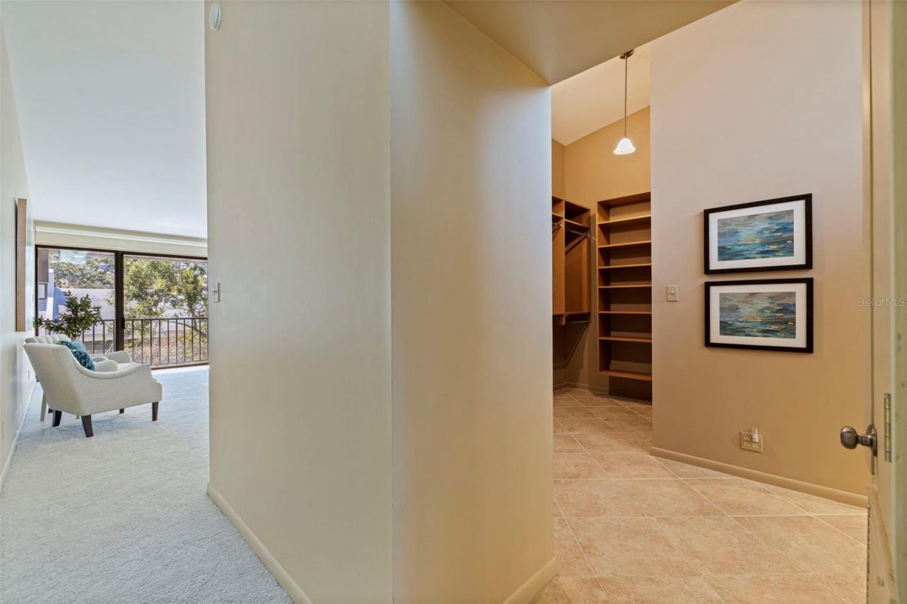 301 2nd Street N, Unit 7, Saint Petersburg, FL 33701 Photo