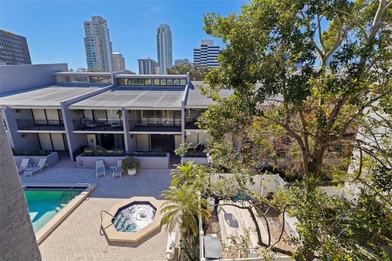 301 2nd Street N, Unit 7, Saint Petersburg, FL 33701 Photo