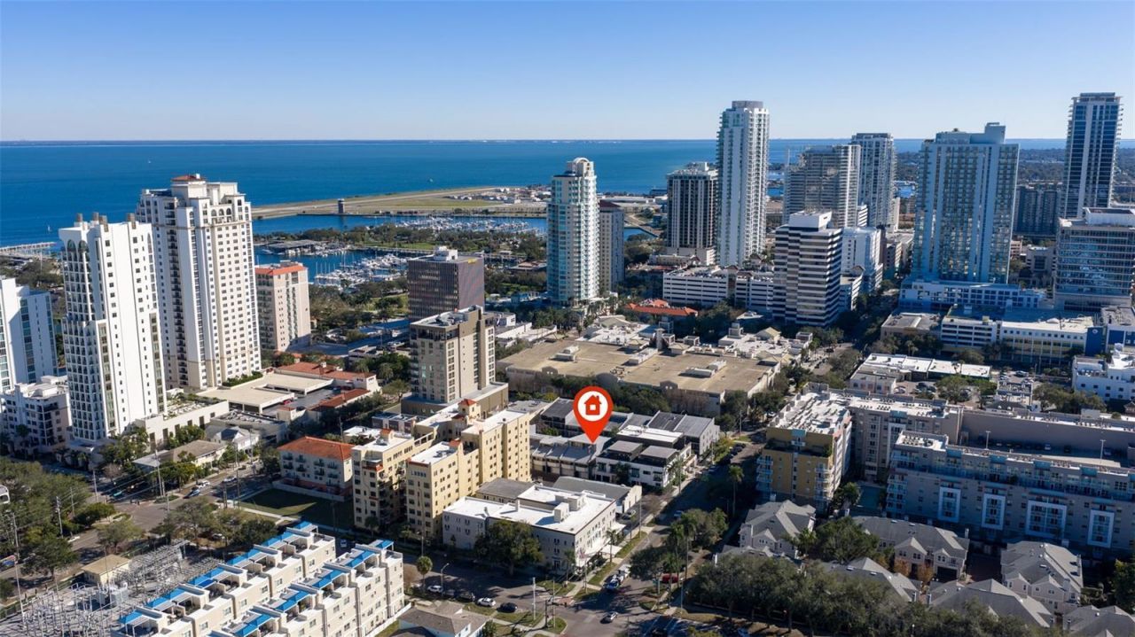 301 2nd Street N, Unit 7, Saint Petersburg, FL 33701 Photo