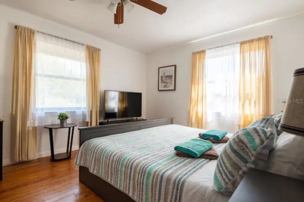 368 Ridge Road Sw, Largo, FL 33770 Photo