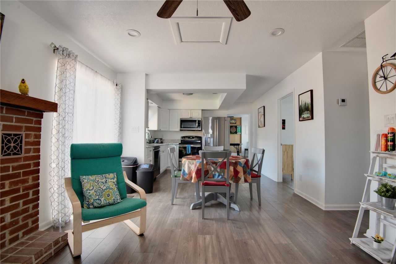 368 Ridge Road Sw, Largo, FL 33770 Photo