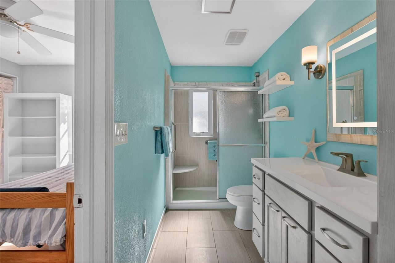 6372 4th Avenue S, Saint Petersburg, FL 33707 Photo