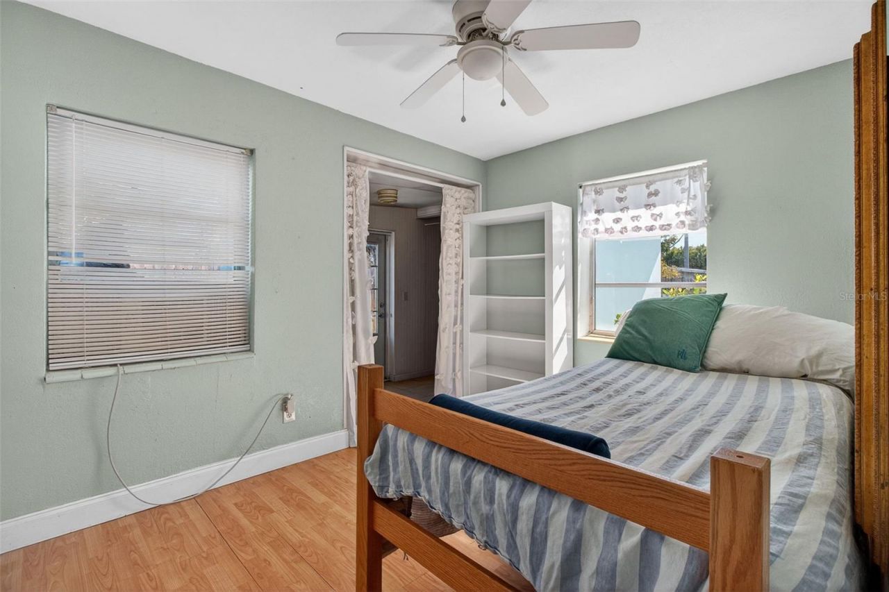 6372 4th Avenue S, Saint Petersburg, FL 33707 Photo