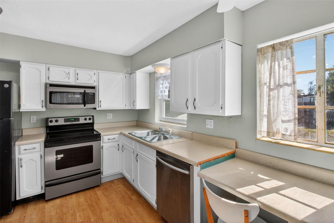 6372 4th Avenue S, Saint Petersburg, FL 33707 Photo