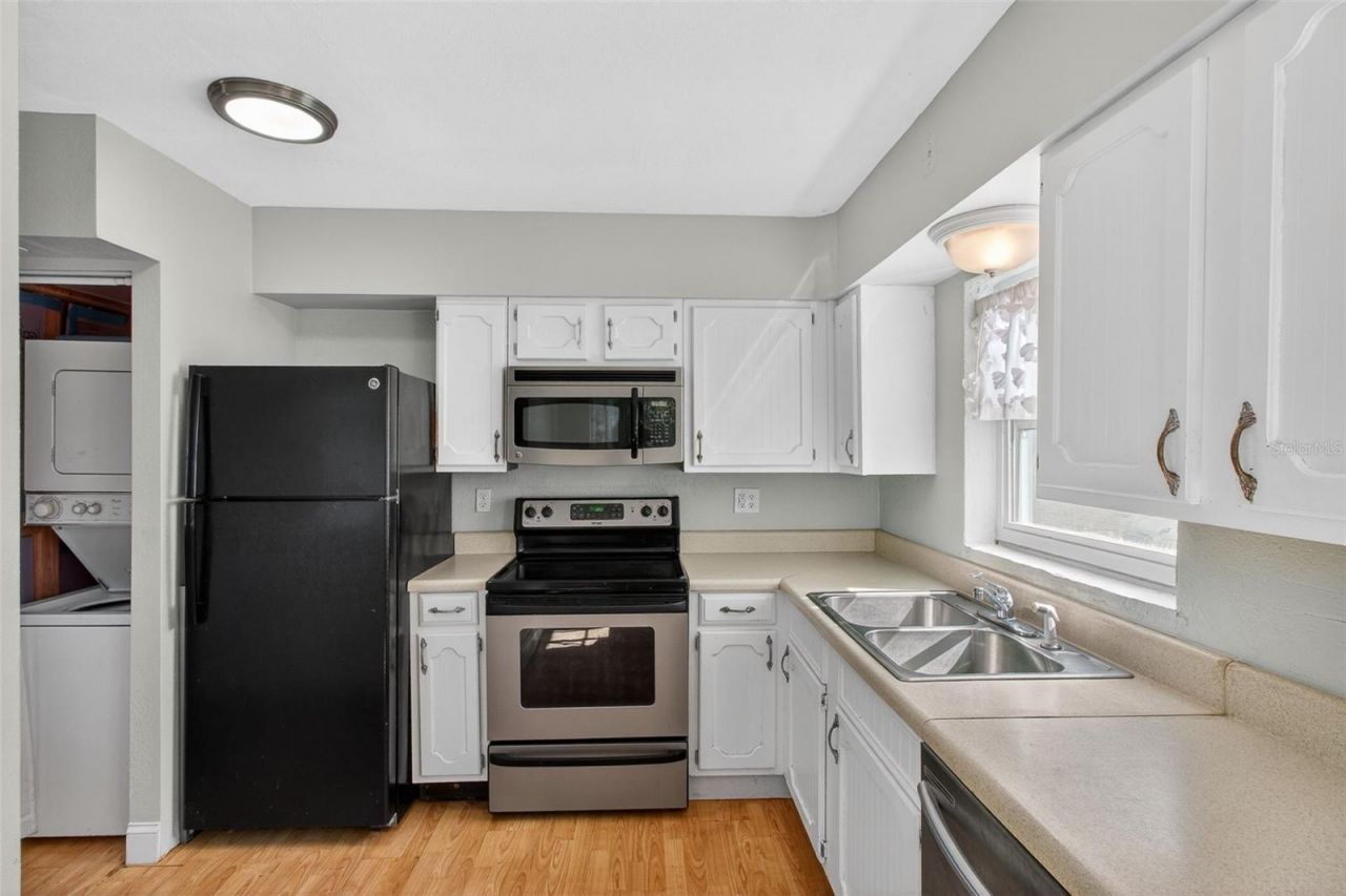 6372 4th Avenue S, Saint Petersburg, FL 33707 Photo