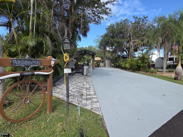561 WATERWAY DRIVE, RIVER RANCH, FL 33867