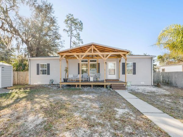 6005 E 7th Manor, Palatka, FL 32177