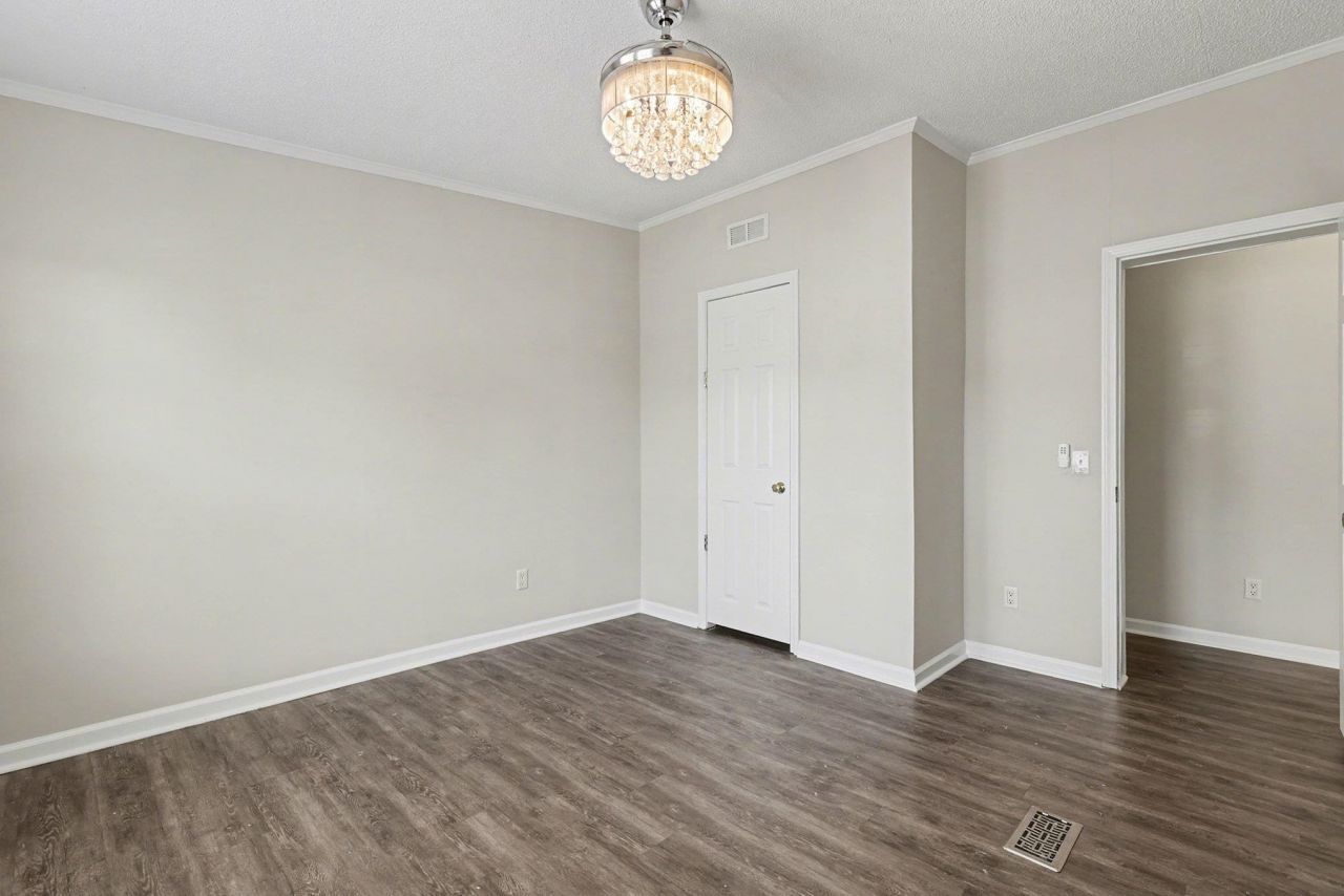 300 Kanawha Trail Photo 23