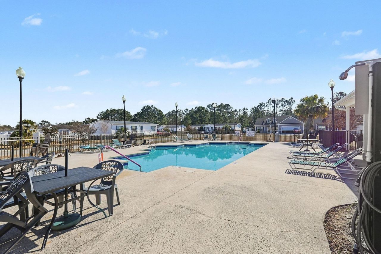 300 Kanawha Trail Photo 32