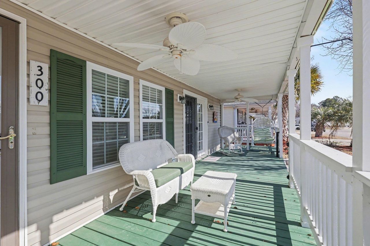 300 Kanawha Trail Photo 5