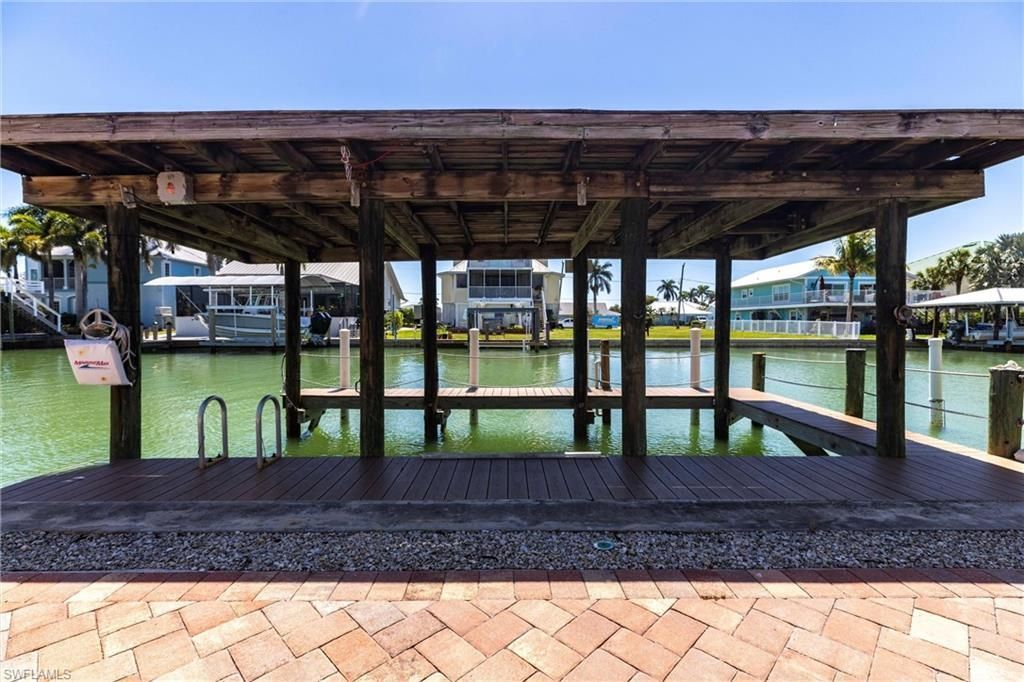 164 Trinidad St, Naples, FL 34113 Photo