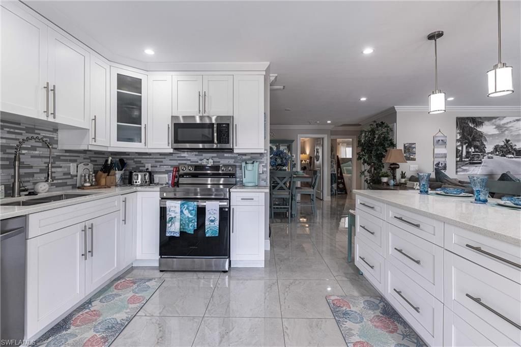 164 Trinidad St, Naples, FL 34113 Photo
