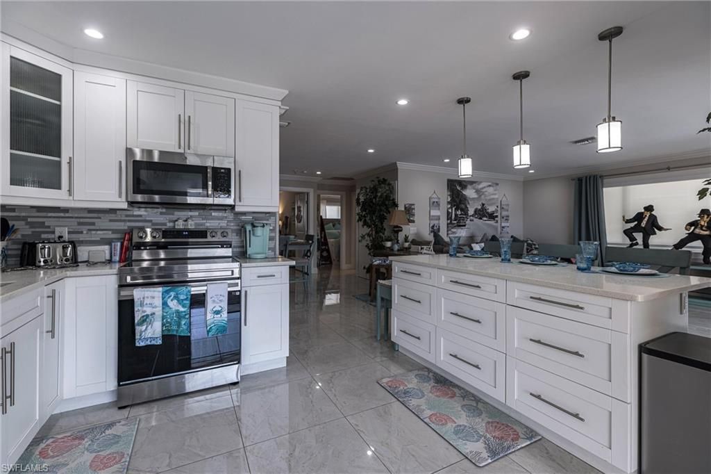 164 Trinidad St, Naples, FL 34113 Photo