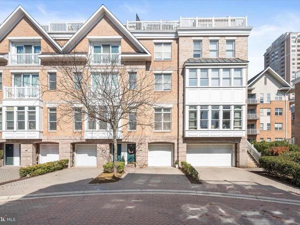 1220 HARBOR ISLAND WALK, BALTIMORE, MD 21230