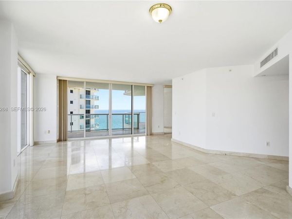 18671 Collins Ave, Unit 2304, Sunny Isles Beach, FL 33160