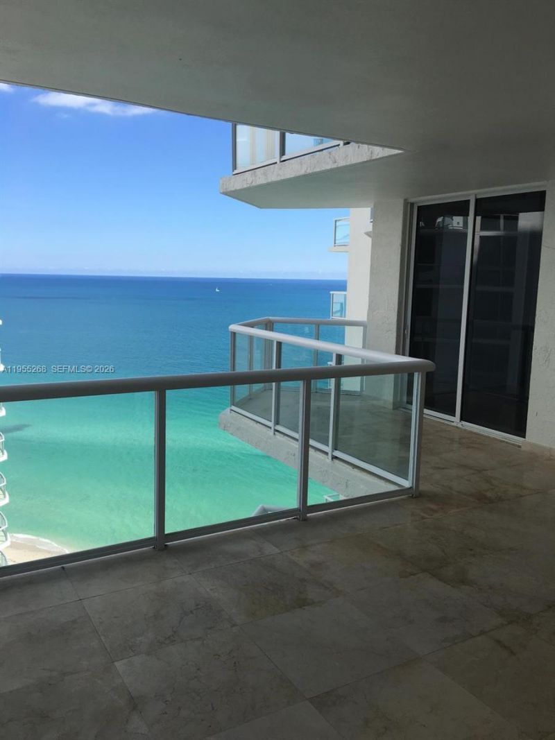 18671 Collins Av , Unit 2304, Sunny Isles Beach, FL 33160 Photo