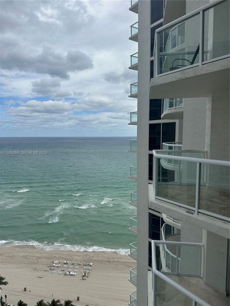 18671 Collins Av , Unit 2304, Sunny Isles Beach, FL 33160 Photo