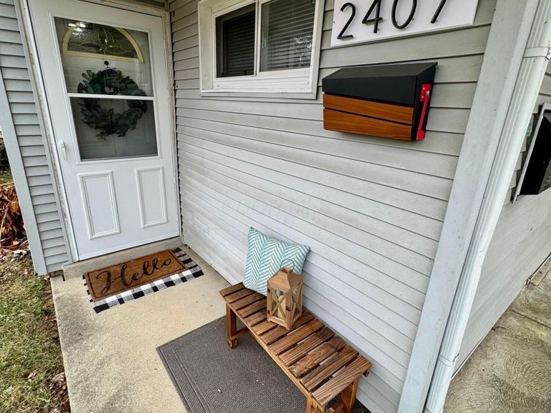 2407 Marcia Drive, Columbus, OH 43211 Photo 2