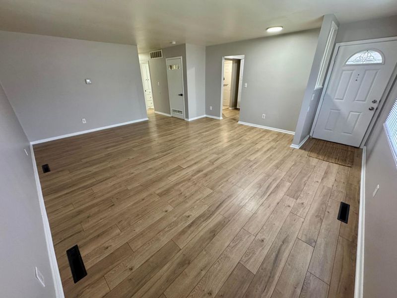 2407 Marcia Drive, Columbus, OH 43211 Photo 4