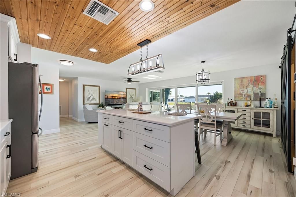 3113 SE 17th Pl, Cape Coral, FL 33904 Photo