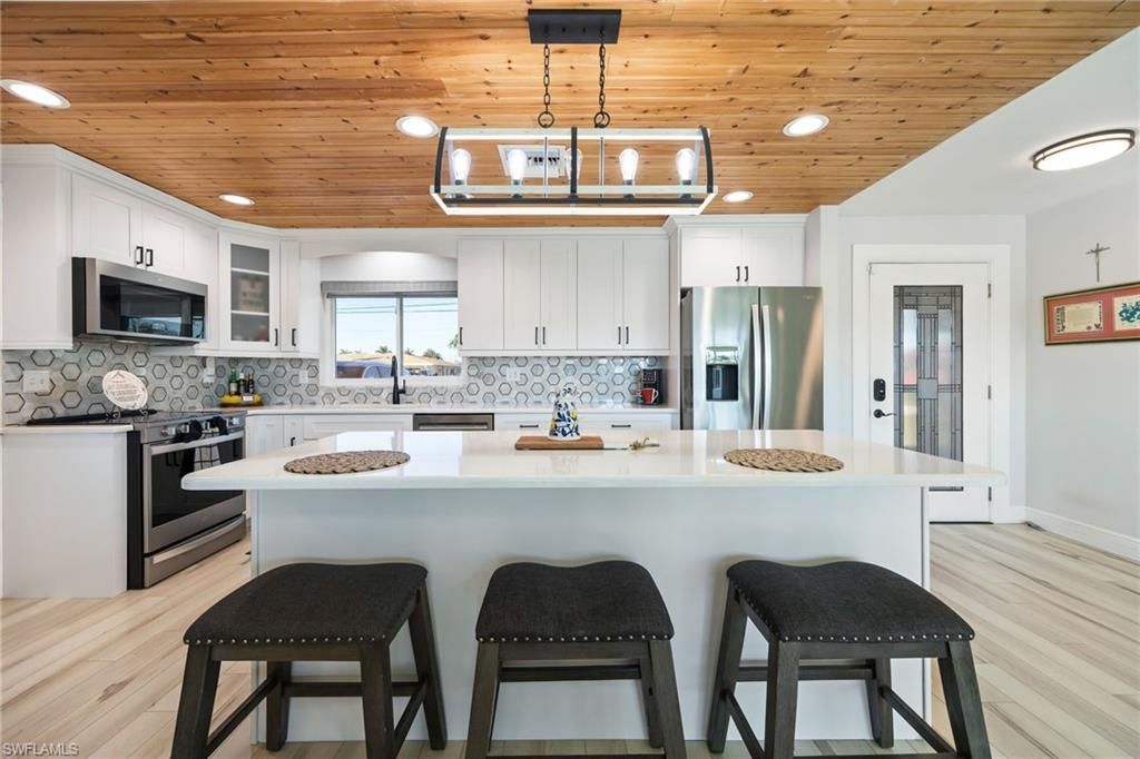 3113 SE 17th Pl, Cape Coral, FL 33904 Photo