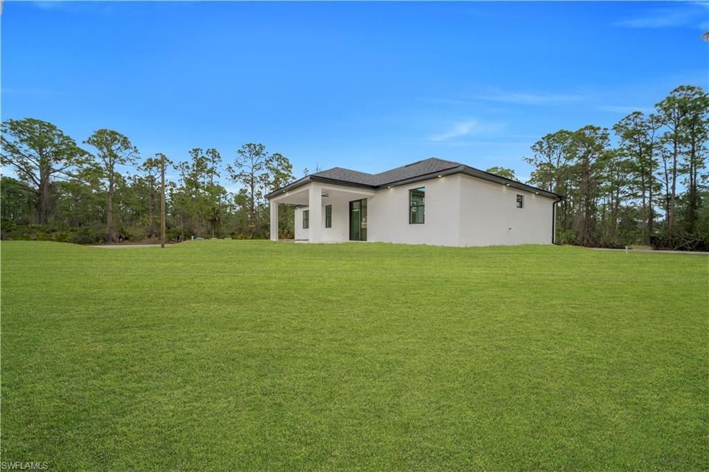 2023 Canton Ave , Alva, FL 33920 Photo