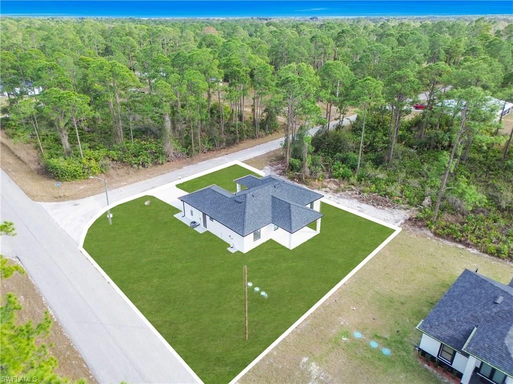 2023 Canton Ave , Alva, FL 33920 Photo