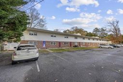 906 3rd Ave. N photo 4