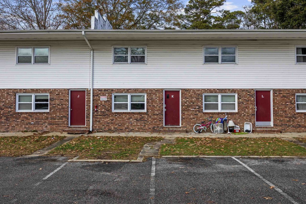 906 3rd Ave. N Photo 29