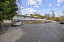 906 3rd Ave. N photo 4