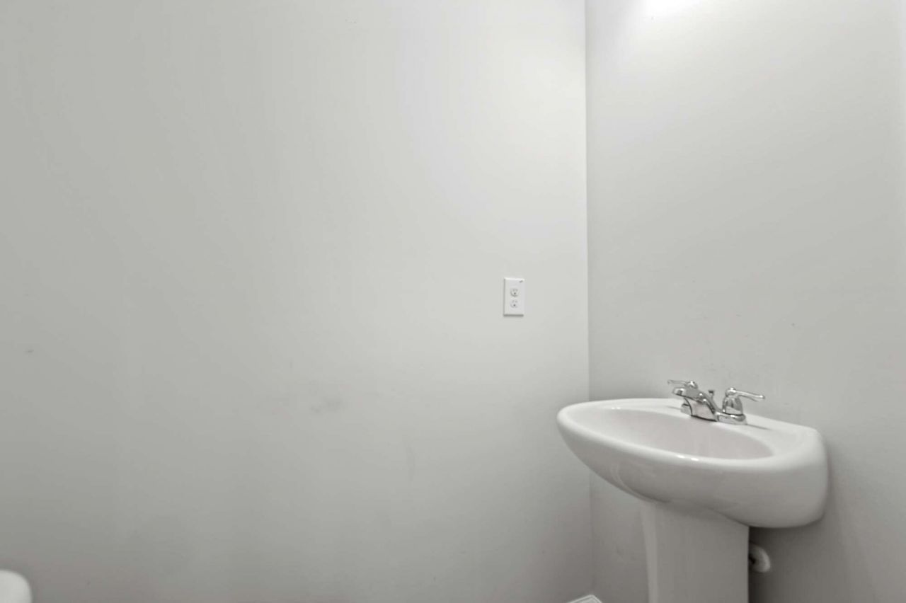 111 Cozy Nest Way Photo 5