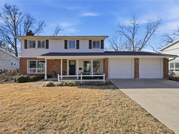 8808 Horton Drive, Overland Park, KS 66207