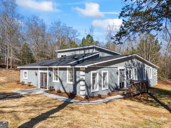 737 Broad River Road, Carlton, GA 30627