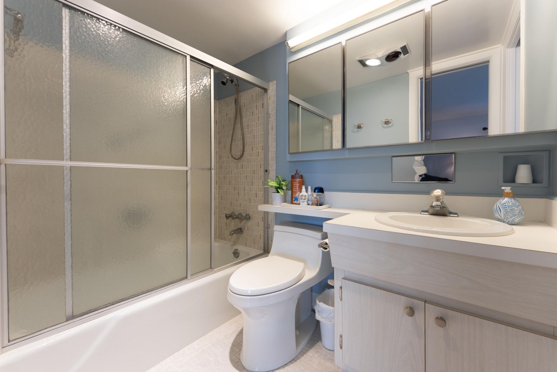 2004 Lake Osborne Drive, Unit 9, Lake Worth Beach, FL 33461 Photo